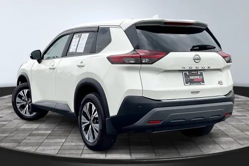 2023 Nissan Rogue SV photo 2