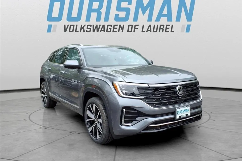 2025 Volkswagen Atlas Cross Sport SEL Premium R-Line photo 1