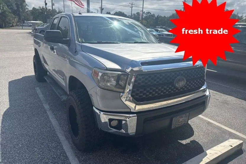 2018 Toyota Tundra SR5 Double Cab photo 1