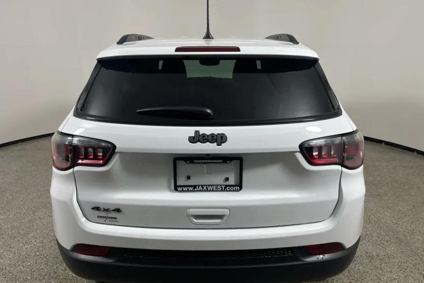 2026 Jeep Compass Latitude Altitude photo 1