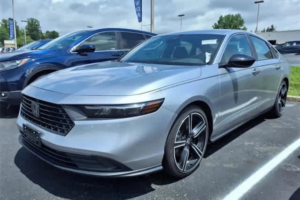 2024 Honda Accord Hybrid Sport photo 1