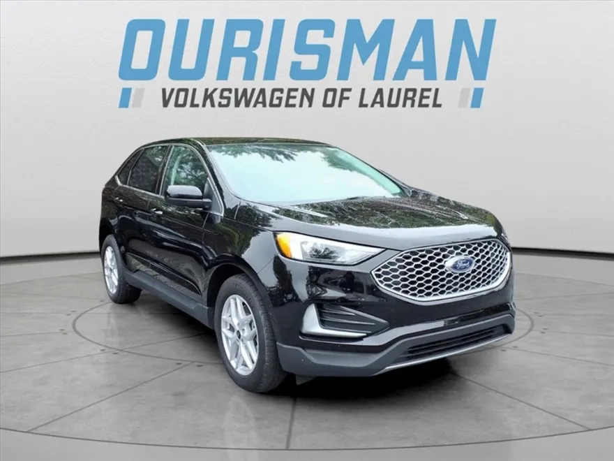2024 Ford Edge SEL photo 1