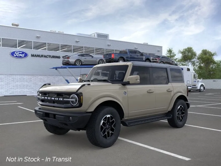 2025 Ford Bronco Outer Banks photo 1