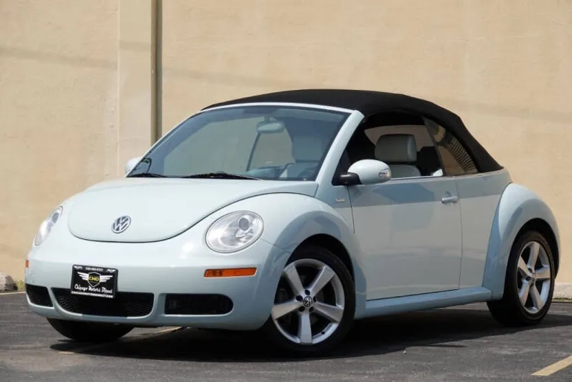 2010 Volkswagen Beetle Final Edition photo 1