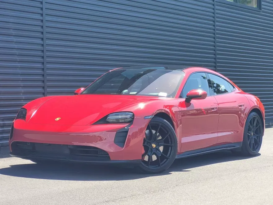 2023 Porsche Taycan GTS photo 1