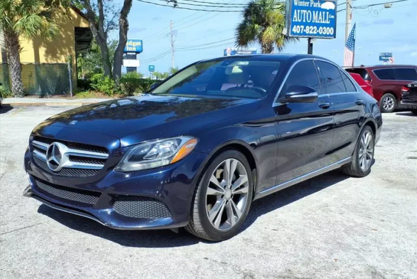 2015 Mercedes Benz C 300 photo 1
