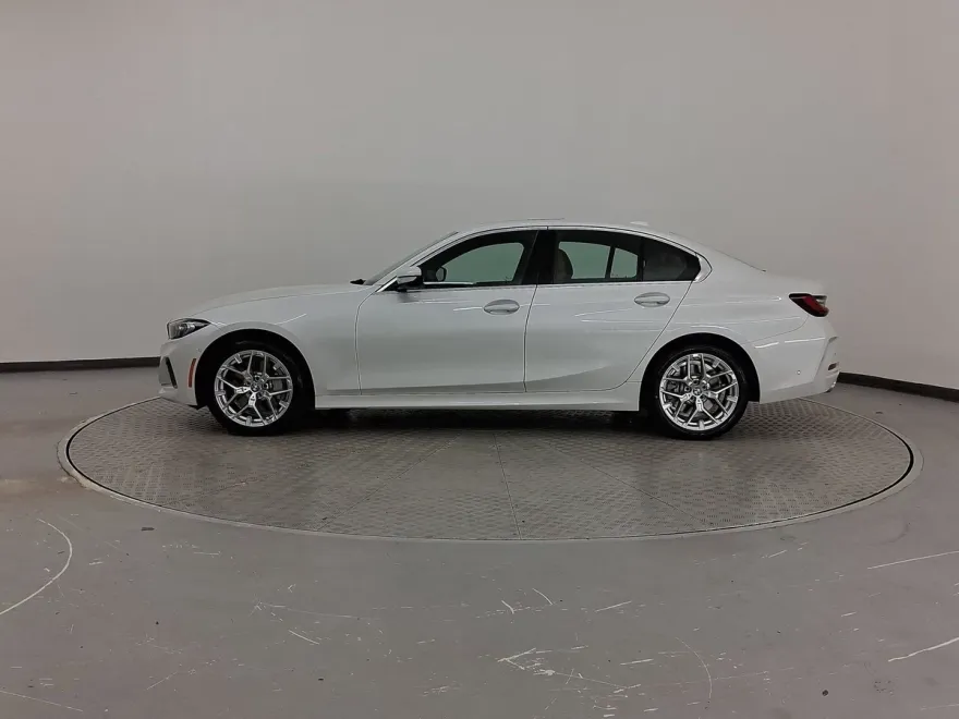 2025 Bmw 330i photo 1