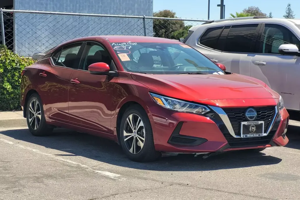 2023 Nissan Sentra SV photo 1