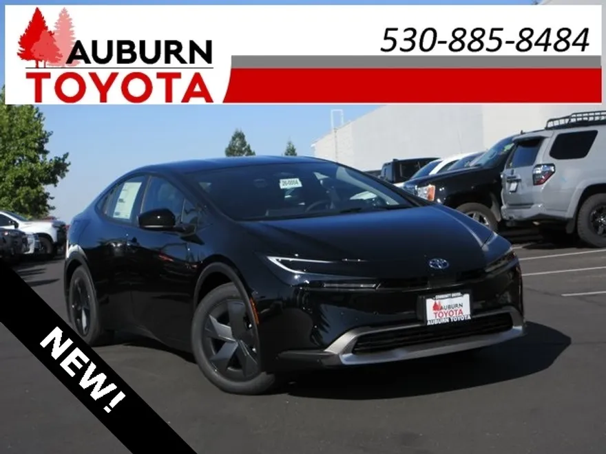 2026 Toyota Prius Plug-in Hybrid SE photo 1