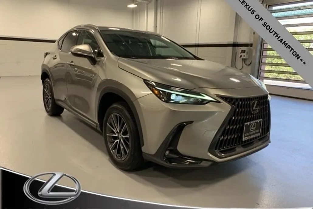 2022 Lexus NX 350 photo 1