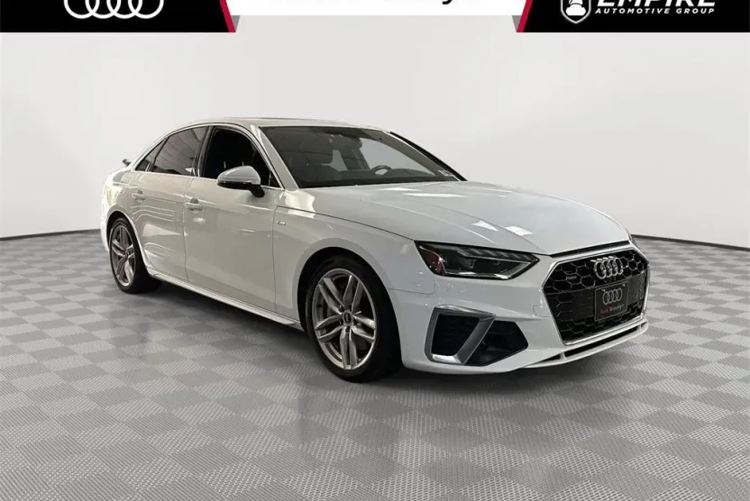 2022 Audi A4 Premium Plus 45 TFSI S line Quattro photo 1