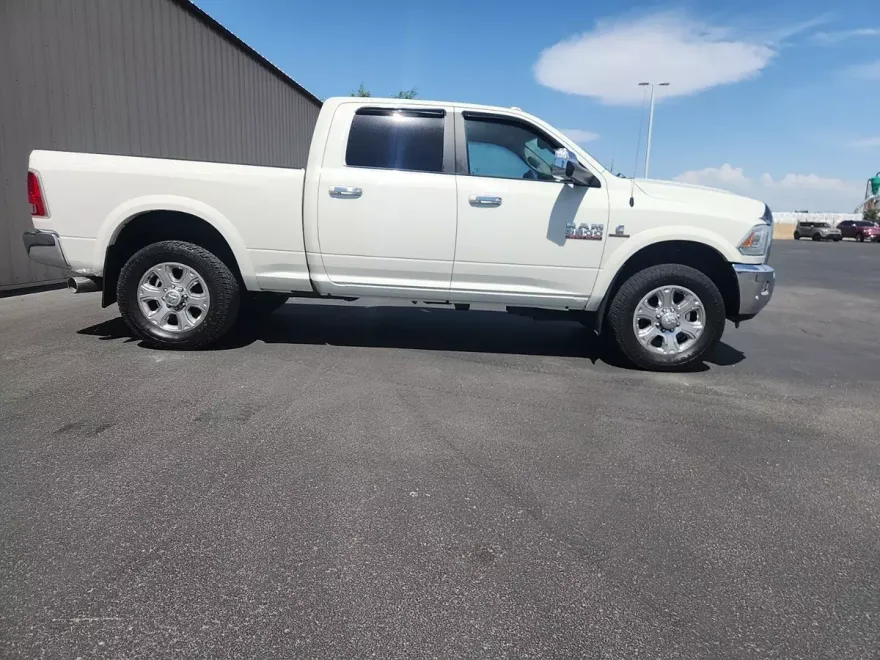 2016 Ram 3500 Laramie photo 1