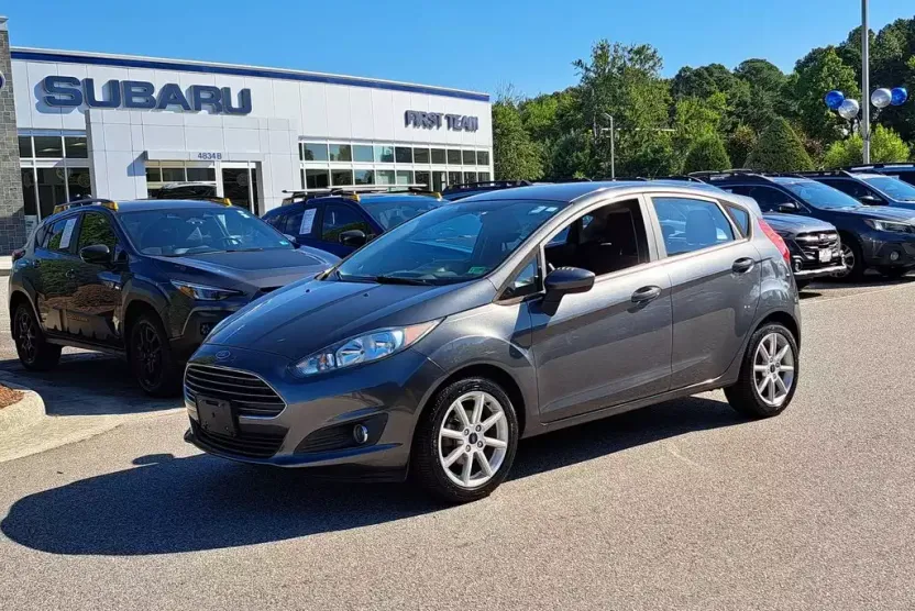 2019 Ford Fiesta SE photo 1