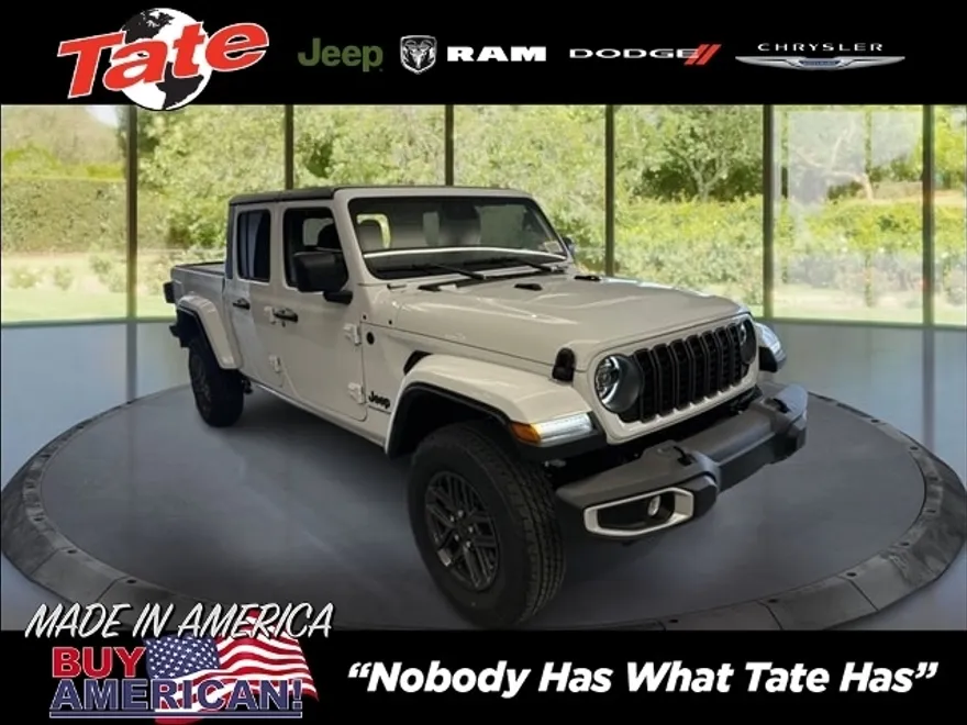 2025 Jeep Gladiator Sport S photo 1