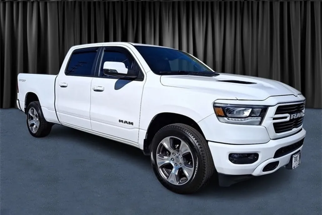 2023 Ram 1500 Laramie photo 1