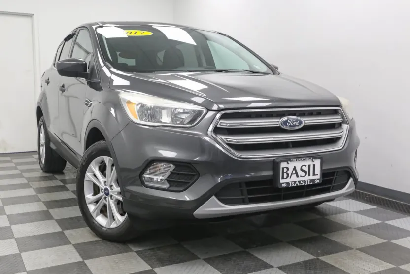 2017 Ford Escape SE photo 1