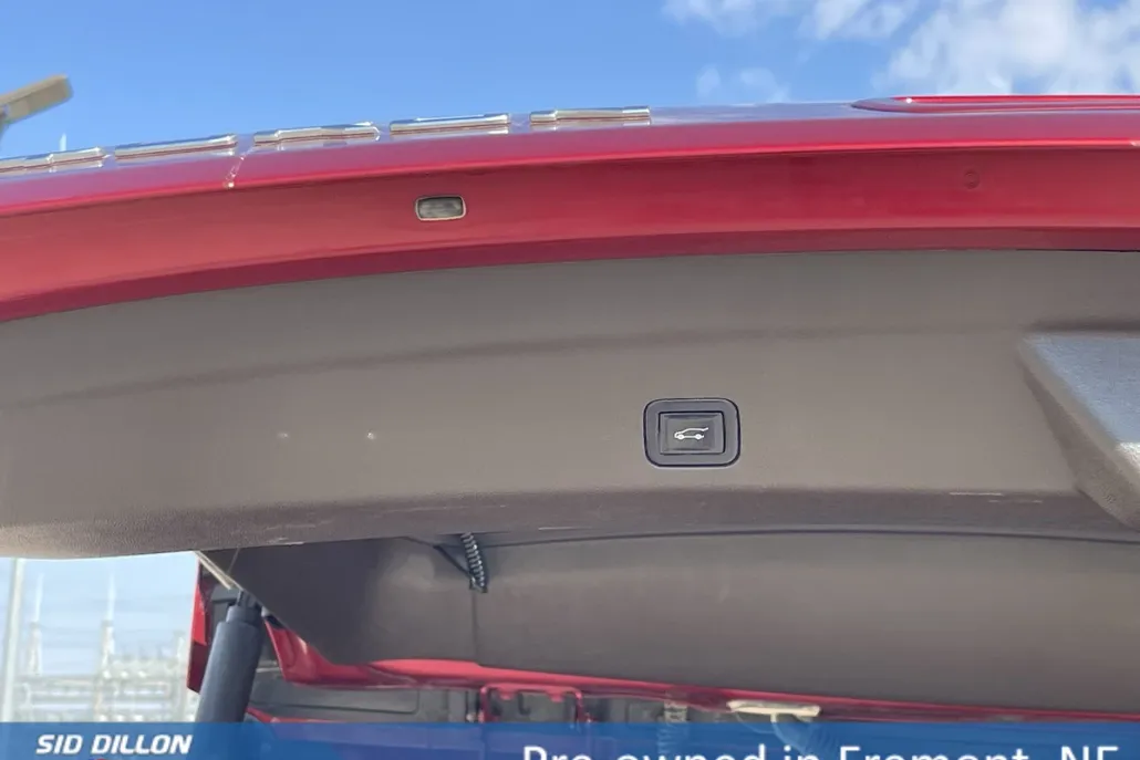 2021 Gmc Yukon SLT photo 1