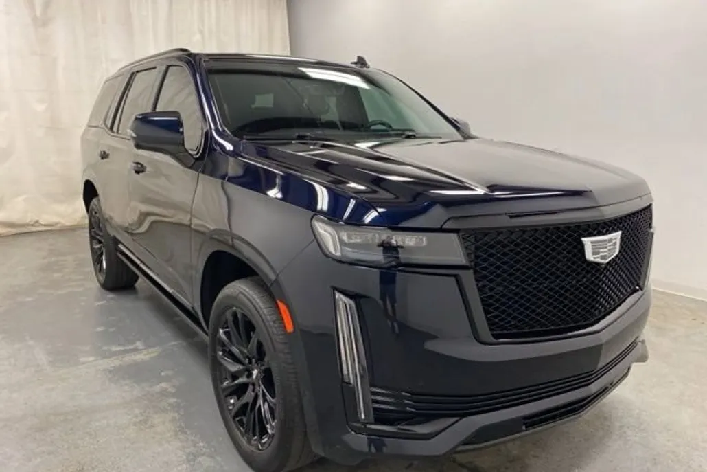 2023 Cadillac Escalade Sport Platinum photo 1