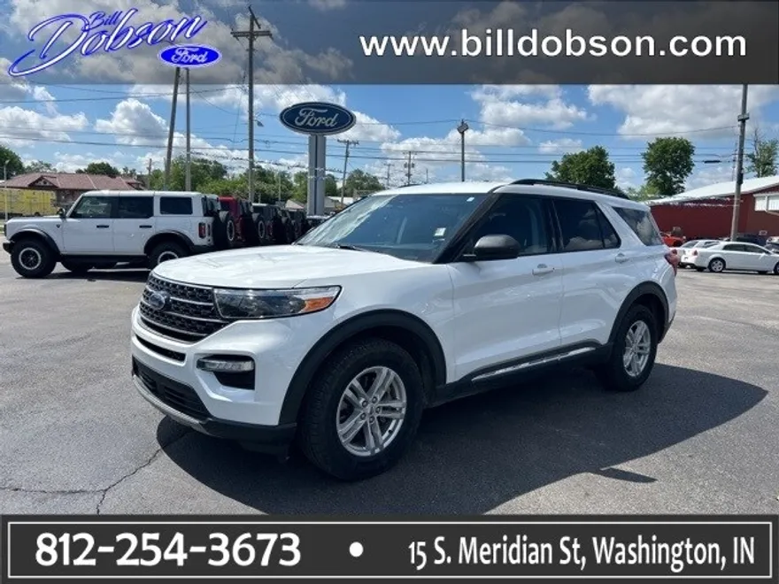 2021 Ford Explorer XLT photo 1