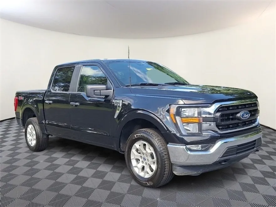 2023 Ford F-150 XLT photo 1