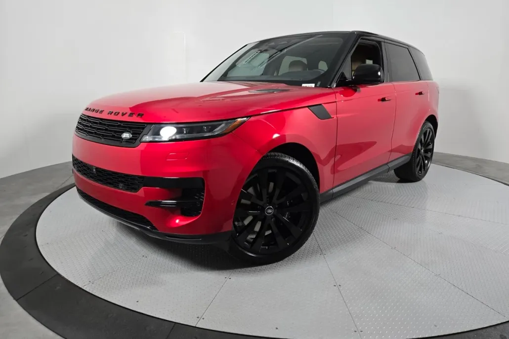 2025 Land Rover Range Rover Sport SE photo 1