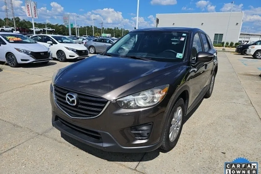 2016 Mazda CX-5 Sport photo 1
