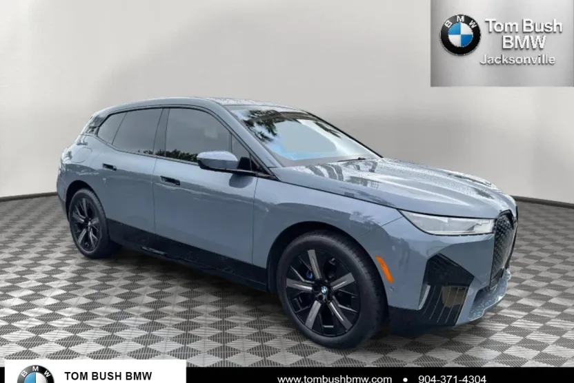2025 Bmw iX photo 1