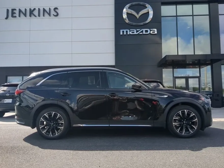 2024 Mazda CX-90 Plug-in Hybrid Premium photo 1