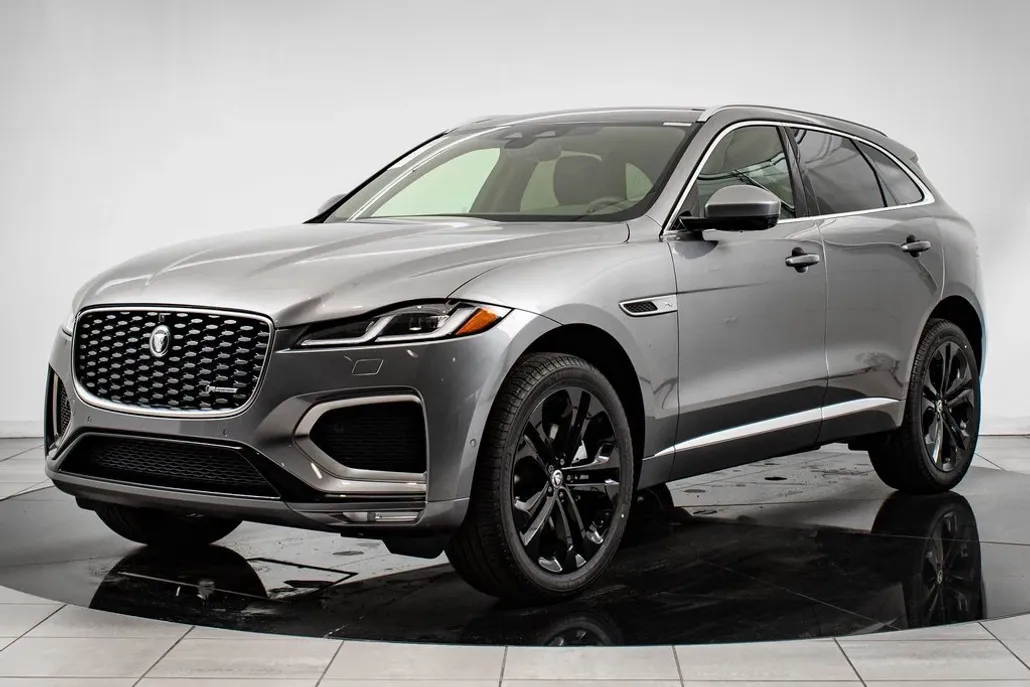 2025 Jaguar F-PACE P250 R-Dynamic S photo 1