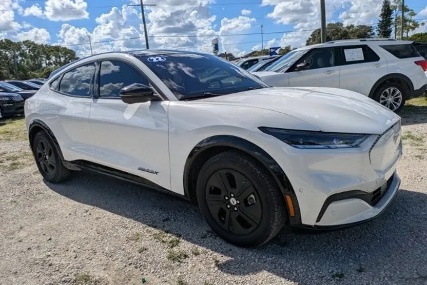2022 Ford Mustang Mach-E California Route 1 photo 1