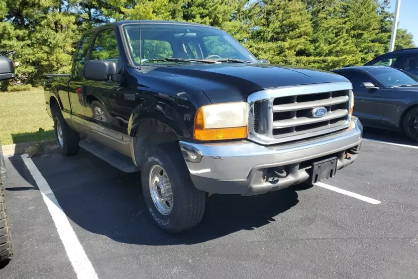 2000 Ford F-250 photo 1