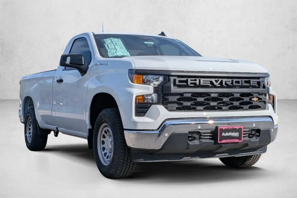 2025 Chevrolet Silverado 1500 photo 1