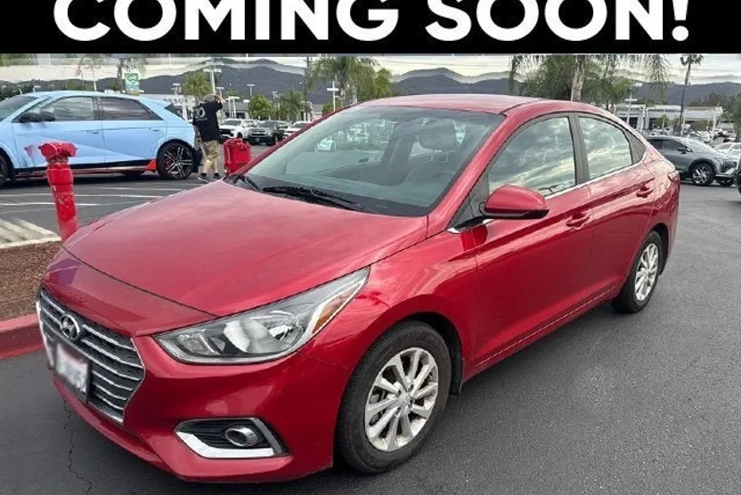2021 Hyundai Accent SEL photo 1