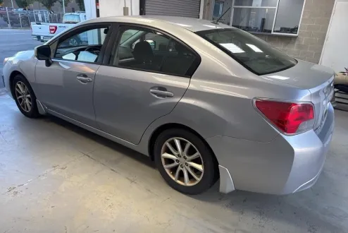 2012 Subaru Impreza 2.0i Premium photo 3