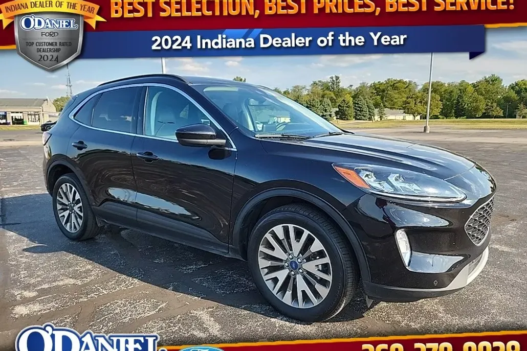 2022 Ford Escape Titanium photo 1