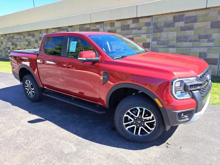 2025 Ford Ranger Lariat photo 1