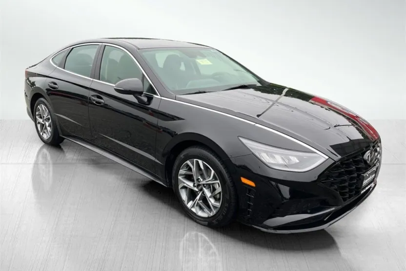2023 Hyundai Sonata SEL photo 1