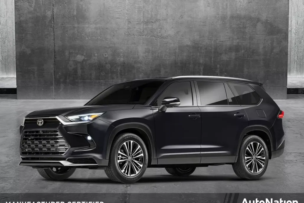 2024 Toyota Grand Highlander Limited photo 1