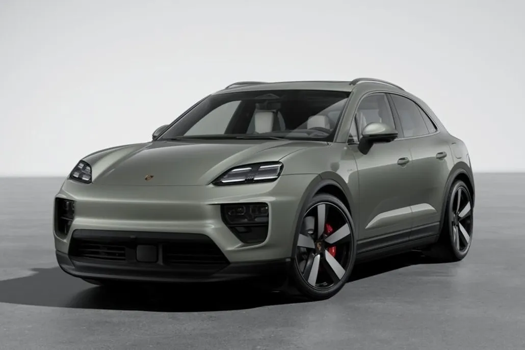 2025 Porsche Macan Electric photo 1