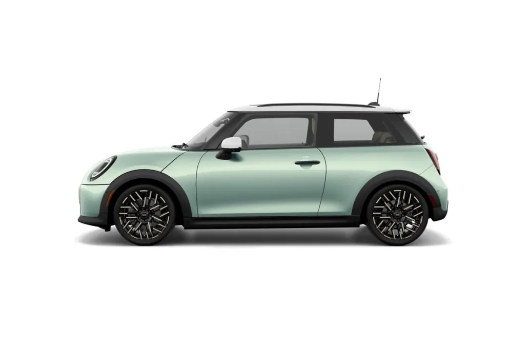 2026 Mini Cooper Hardtop S photo 1