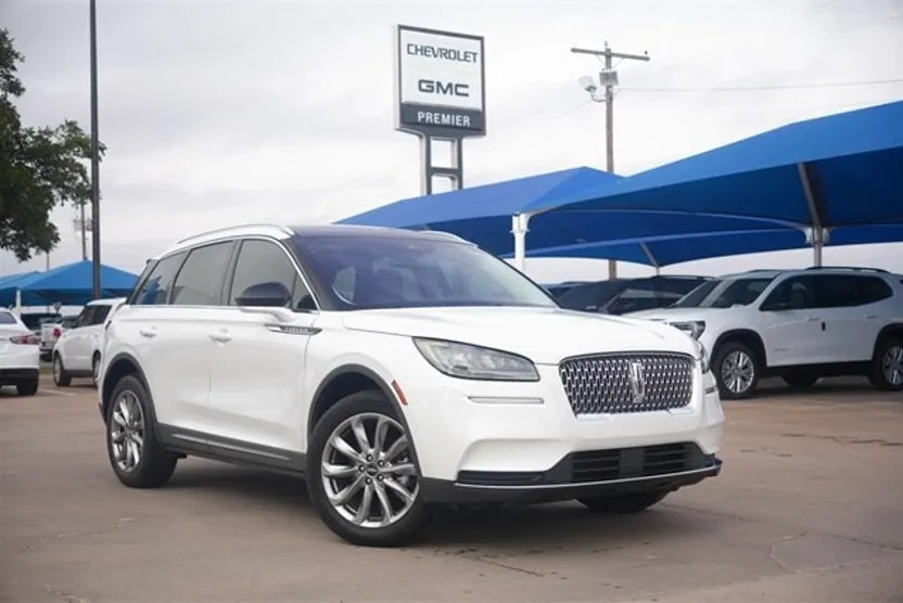 2022 Lincoln Corsair Standard photo 1