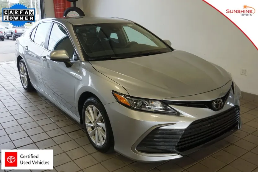 2024 Toyota Camry LE photo 1