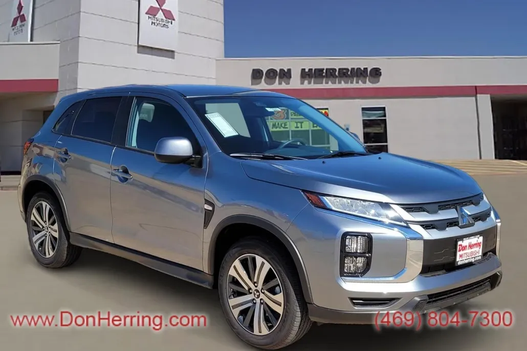 2024 Mitsubishi Outlander Sport ES photo 1