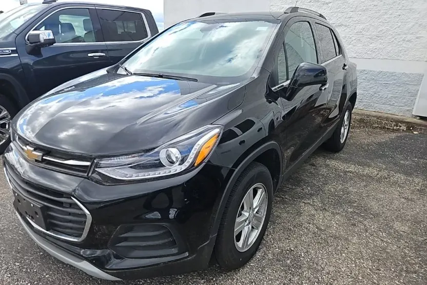 2019 Chevrolet Trax LT photo 1