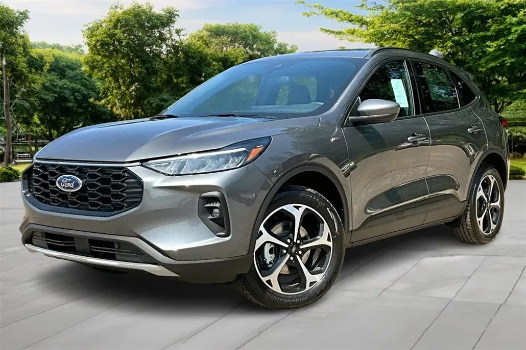 2025 Ford Escape ST-Line Select photo 1