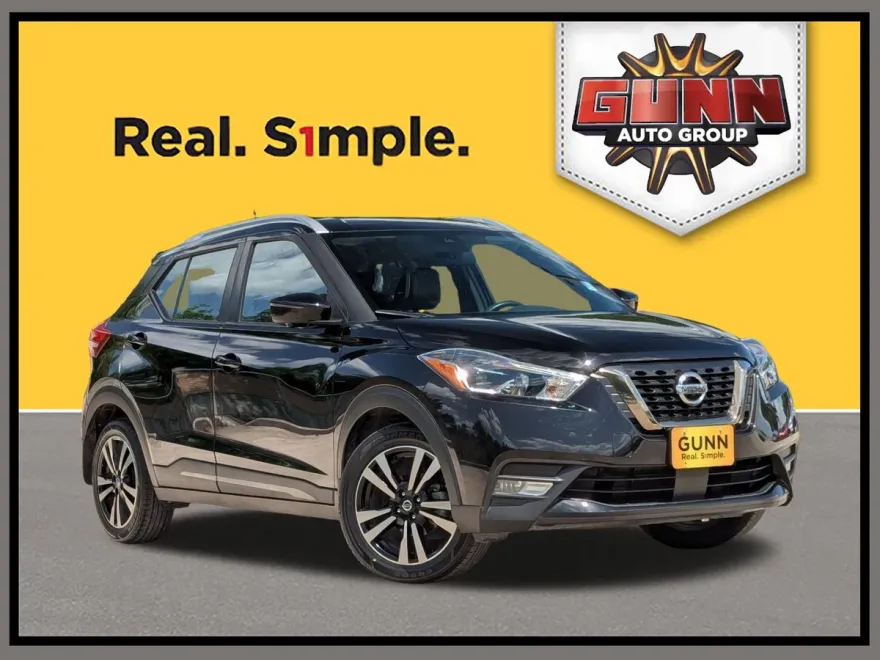 2020 Nissan Kicks SR photo 1