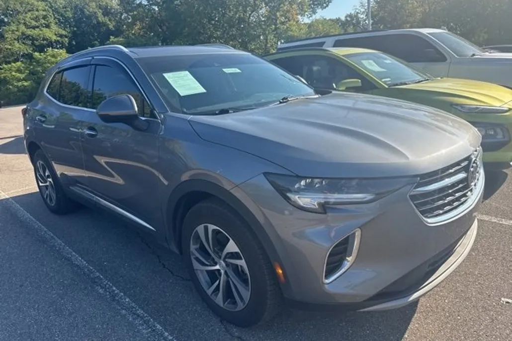 2021 Buick Envision Essence photo 1