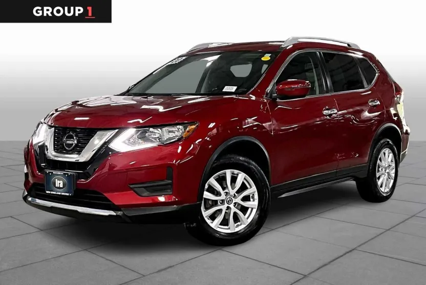 2020 Nissan Rogue SV photo 1
