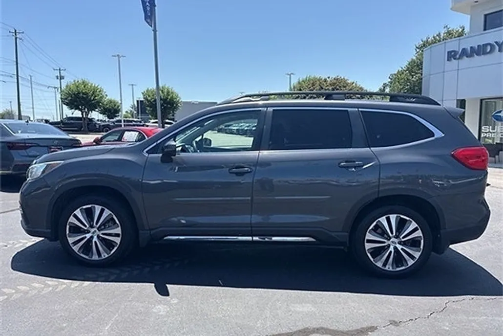 2020 Subaru Ascent Limited photo 1