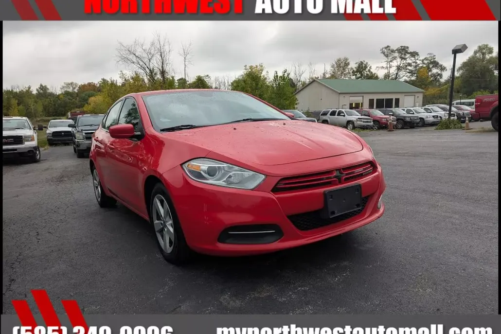 2016 Dodge Dart SXT photo 1